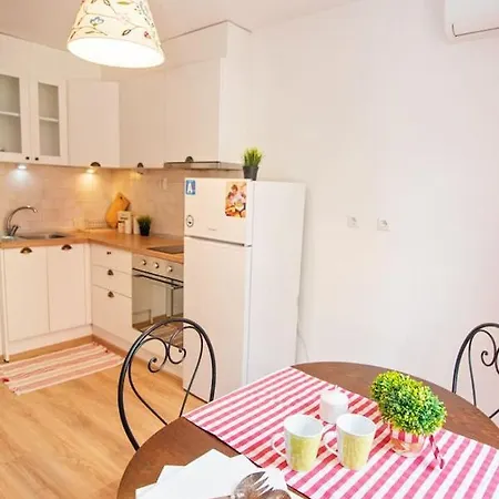 Amazing In Central Place In *